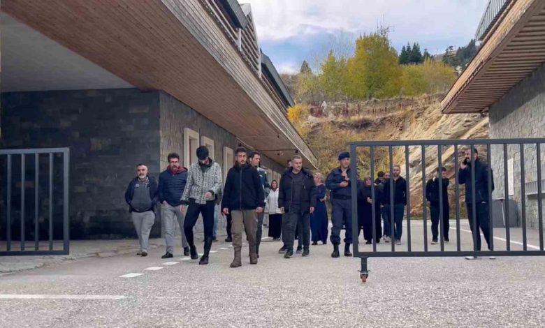 Uludağ’ın ormanlarında 12 saatlik kabus...Kayıp gençler bulundu 1 uludagin ormanlarinda 12 saatlik kabuskayip gencler bulundu aaac851932b6 |