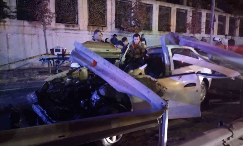umraniyede kontrolunu kaybeden otomobil bariyere girdi 1 olu f6355c238474 |