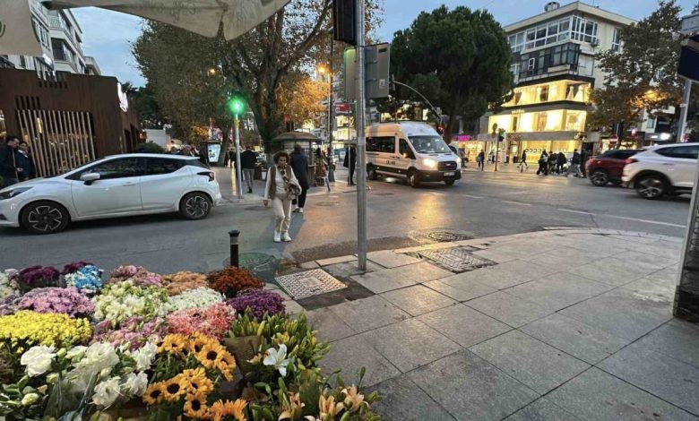 Ünlü oyuncu İrem Helvacıoğlu bebeğiyle ölümden döndüğü an kamerada 1 unlu oyuncu irem helvacioglu bebegiyle olumden dondugu an kamerada 211a1ed7fea6 |