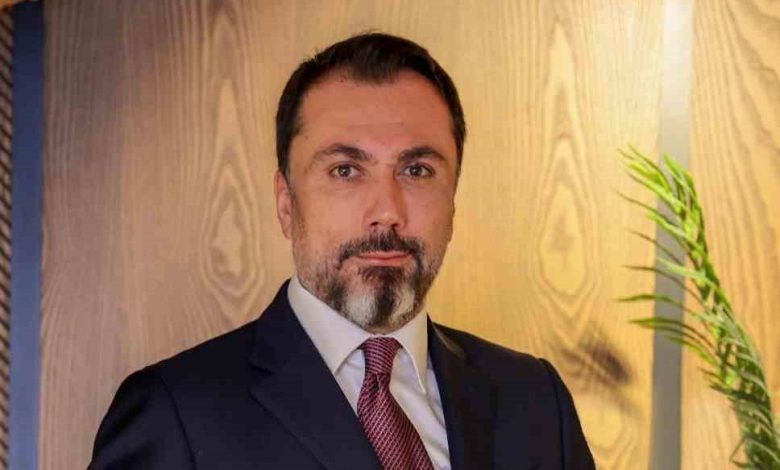 Uzmanından tavsiye: "Altın yeniden parlayacak, sabır gösteren kazanır" 1 uzmanindan tavsiye altin yeniden parlayacak sabir gosteren kazanir 975206e2f8a0 e1761939460831 |