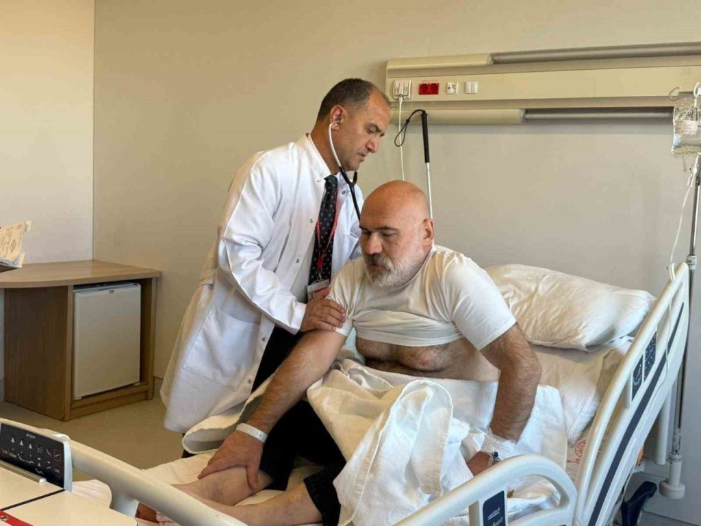 uzmanindan uyari behcet hastaligi 25 yas alti genc erkeklerde daha agir seyrediyor 3528b33cc09e |