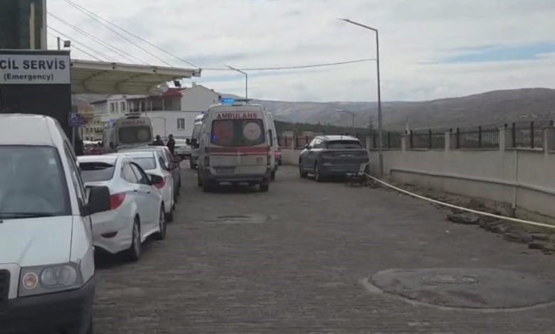 Yardım sergisinde yedikleri yemekten zehirlendiği ileri sürülen lise öğrencileri hastanelik oldu 1 yardim sergisinde yedikleri yemekten zehirlendigi ileri surulen lise ogrencileri hastanelik oldu 733c56bbd860 |