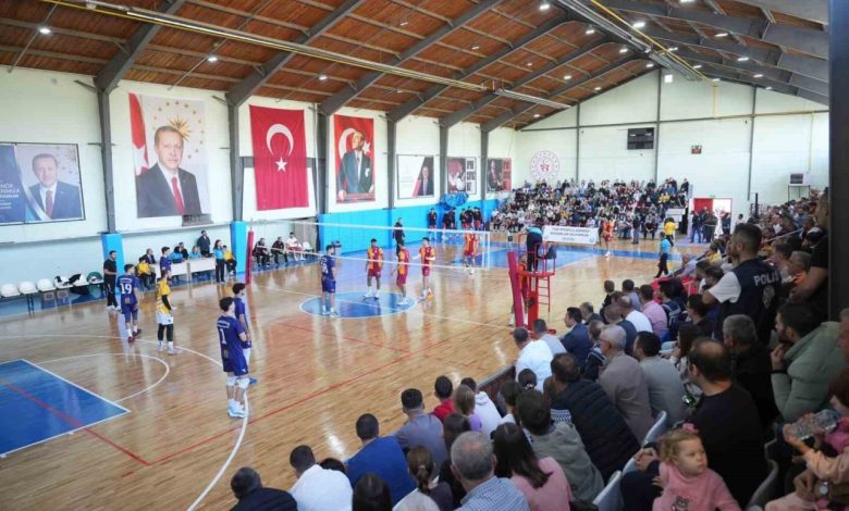 Yenişehir Belediyespor, namağlup yoluna devam ediyor 1 yenisehir belediyespor namaglup yoluna devam ediyor 88a652736f0a |