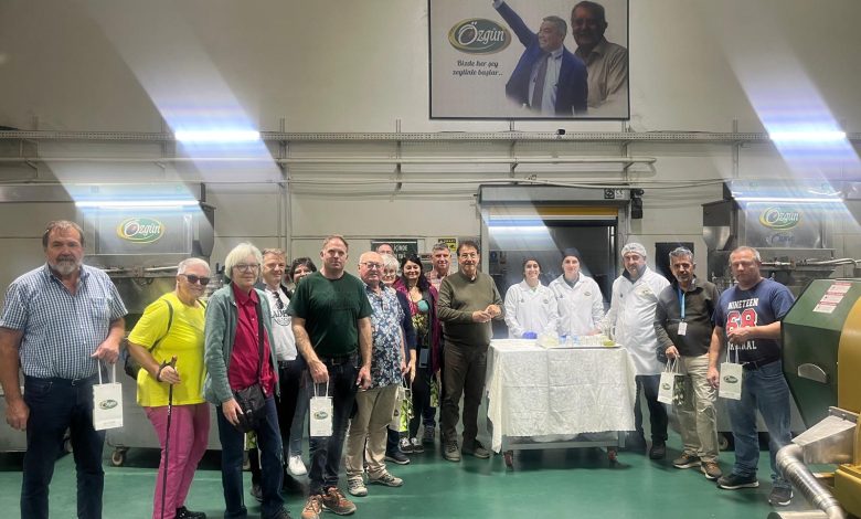 Heisrath, “Ayvalık zeytinyağının diğer yağlarla rekabet edebileceğine inanıyorum” 1 WhatsApp Gorsel 2025 11 07 saat 12.43.22 560b8c7a |