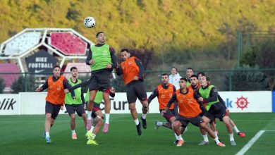 a milli futbol takimi bulgaristan maci hazirliklarini surdurdu e9fe48fc4a80 |