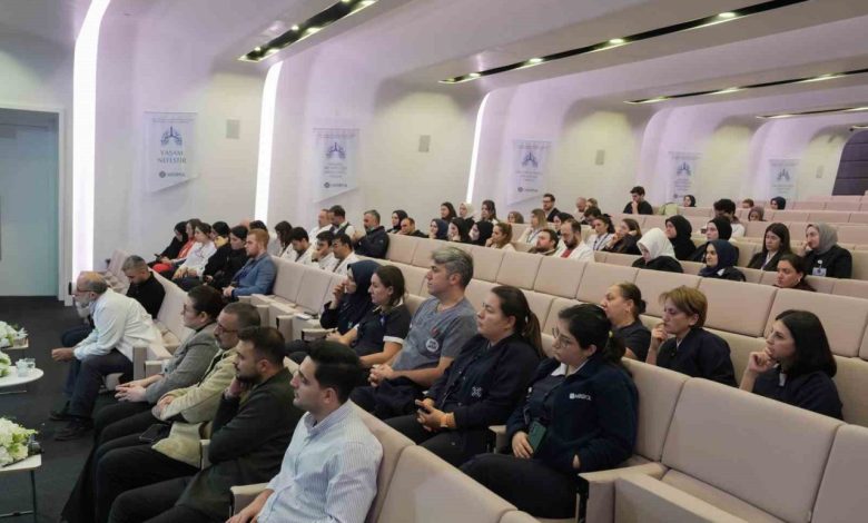 Akciğer kanserine karşı farkındalık paneli: "Önlemek bizim elimizde" 1 akciger kanserine karsi farkindalik paneli onlemek bizim elimizde ace4dae572dd |