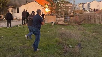 Arnavutköy’de gecekondu alev alev yandı 5 arnavutkoyde gecekondu alev alev yandi a0d658ec6105 |