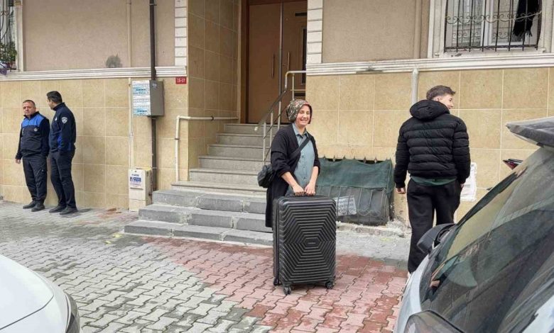 Arnavutköy’de istinat duvarı çöken binalarda tahliye işlemi başladı 1 arnavutkoyde istinat duvari coken binalarda tahliye islemi basladi 9d94bf14c79a |