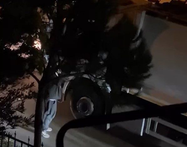 atasehirde trafikte cop kamyonu soforune levyeli saldiri kamerada 26936f0fd683 |