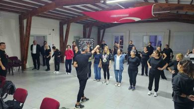 ayvalikta ogretmenlerden halk danslari yolculugu 415861b4c90a |