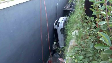 bahcelievlerde direksiyon hakimiyetini kaybeden surucu cok sayida araca carpip bosluga dustu surucuyu kurtarma calismasi devam ediyor 48c04e33aa8e |