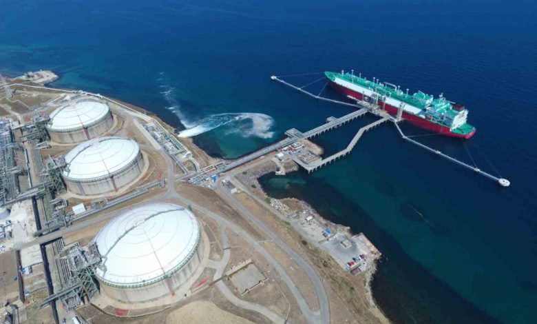 bakan bayraktar ihtiyac duydugumuz dogal gazin yarisini lng olarak alabilir hale geldik ac02e39ef5e5 |