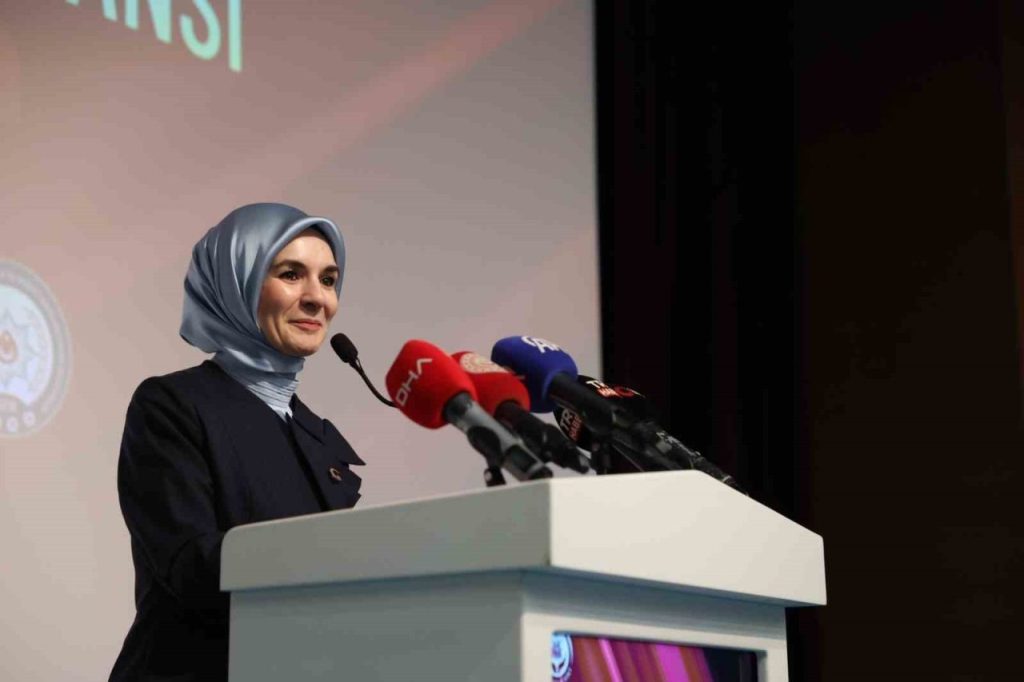 bakan goktas gocu insanin ailenin ve toplumun ruhunu etkileyen onemli bir surec olarak goruyoruz 1f654facaaf1 |