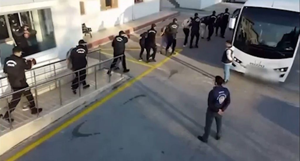 bakan yerlikaya siber suclarla mucadele kapsaminda 346 supheliyi yakaladik 3031a2adc997 |