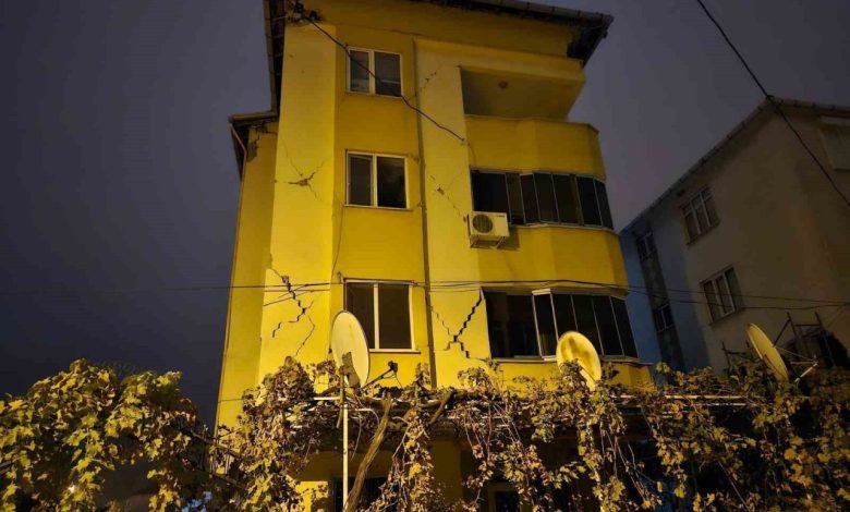 Balıkesir gece boyu sallandı 1 balikesir gece boyu sallandi 59966e9fb871 |