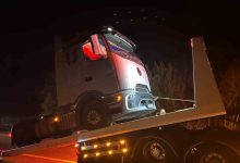 balikesirde tirin direksiyonunun kilitlenmesi sonucu trafik felc oldu 14af2142fba1 |