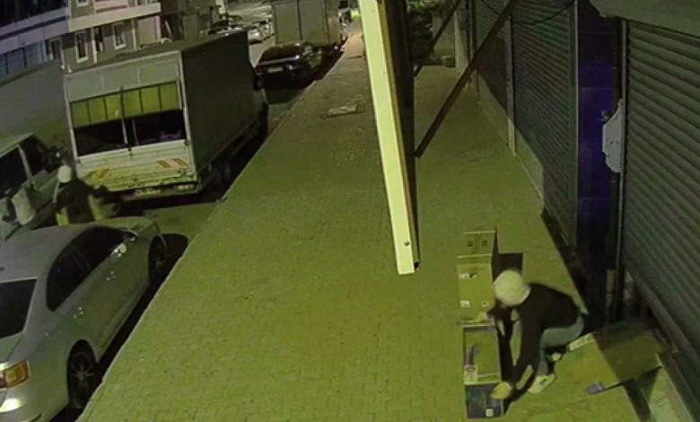 Başakşehir’de klima hırsızları yakalandı 1 basaksehirde klima hirsizlari yakalandi 3963e2c7ee34 |