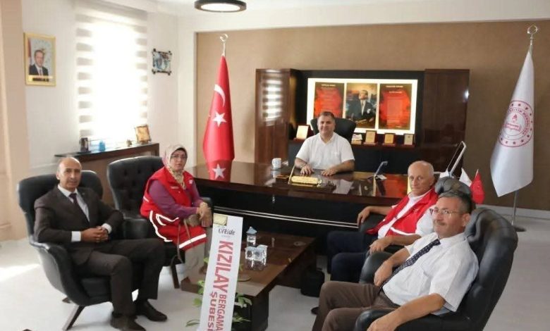 bergama kizilaydan gazze icin anlamli proje 11377549b4a3 |