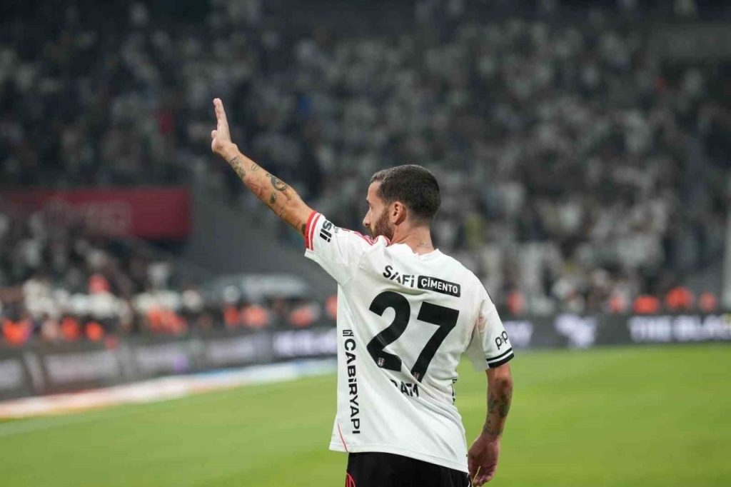 besiktas rafa silva ailesi ve menajeriyle gorusmek uzere 15 kasima kadar izin istedi cf10812b1f5b |