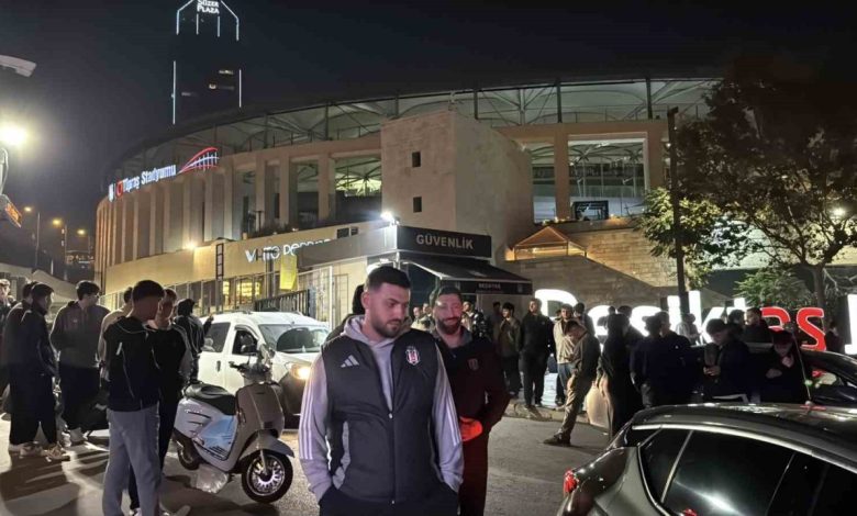 besiktasta derbi oncesi silahli kavga 1 yarali 6c550cf8d314 |