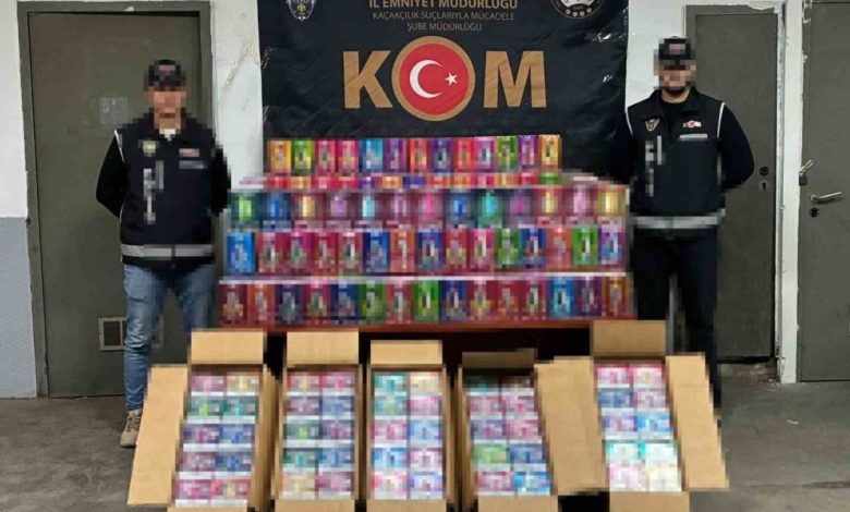 beylikduzunde okul cevrelerinde dron destekli denetim 34 bin kacak elektronik sigara ele gecirildi 5ece89cb4e98 |