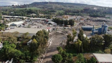 buca belediyesine karsi cop eylemi suruyor 0b99a3bbe664 |