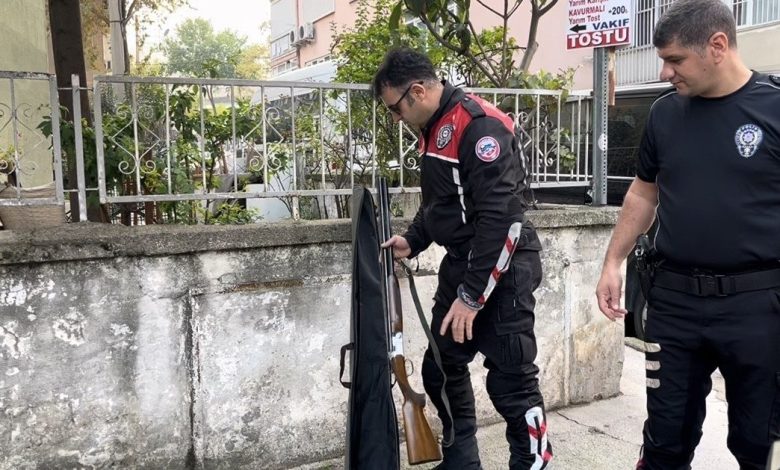 bursada huzur uygulamasinda bir supheliden av tufegi cikti 269390e1f666 |