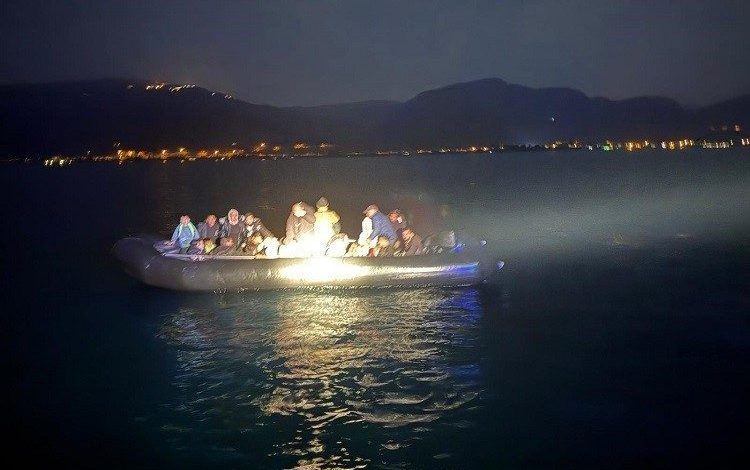 canakkalede 34 kacak gocmen yakalandi 2e132c7d2c15 |