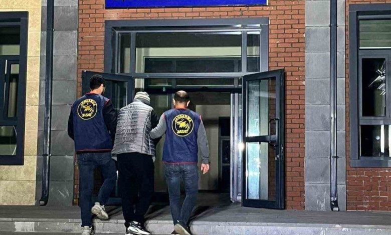 canakkalede duzenlenen operasyonda 15 supheli tutuklandi 33e733e9f44d |