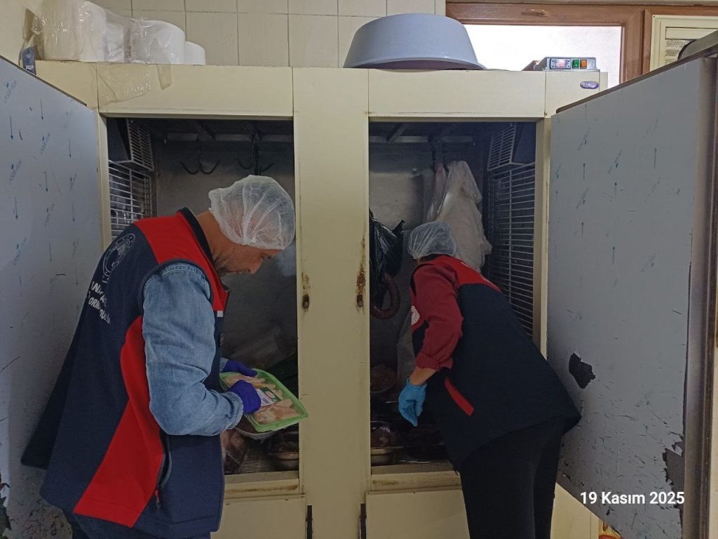 canakkalede otellere es zamanli gida denetimi 15f786fa25a6 |