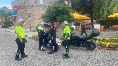 Çeşme’de motosiklet denetimlerinde sürücülere 545 bin lira ceza 5 cesmede motosiklet denetimlerinde suruculere 545 bin lira ceza 3cf7f9fb0314 |