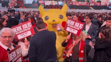 chp kurultayina bir kisi pikachu kostumuyle katildi 49b05733dabf |