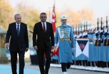 cumhurbaskani erdogan kktc cumhurbaskani erhurmani resmi torenle karsiladi c7872bf0d845 |