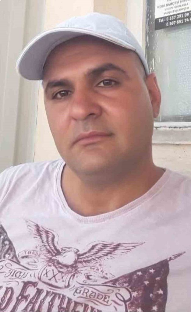 dananin kafa darbesiyle agir yaralanan sahibi hayatini kaybetti 0864e7e010d5 |