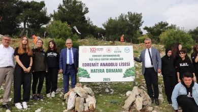 edremit anadolu lisesi hatira ormani icin fidan dikimi gerceklestirildi 4e94894093d5 |