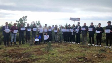 Edremit’te C-130 kazası şehitleri için fidanlar dikildi 5 edremitte c 130 kazasi sehitleri icin fidanlar dikildi 025ad62761c5 |