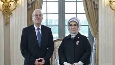 emine erdogan dso heyetiyle gorustu 83b69f32e798 |