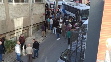 Eşinin kullandığı minibüsün altında kaldı, hastaneye kaldırılan ağır yaralı kadın hayatını kaybetti 6 esinin kullandigi minibusun altinda kaldi hastaneye kaldirilan agir yarali kadin hayatini kaybetti b0de40f7b885 |