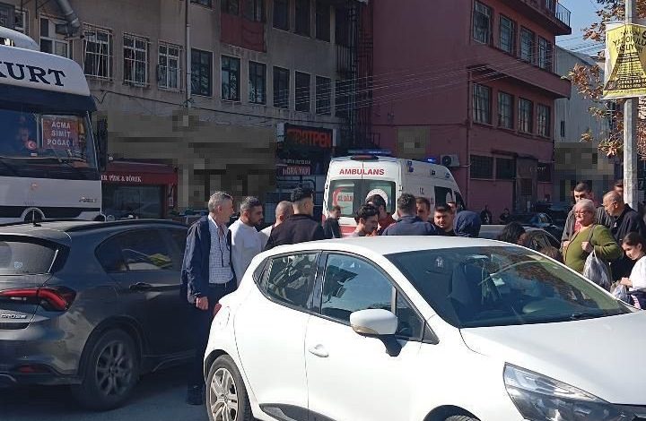 eyupsultanda marketten kucuk cocugu kacirmak isteyen sahis gozaltina alindi de11de98c36e |