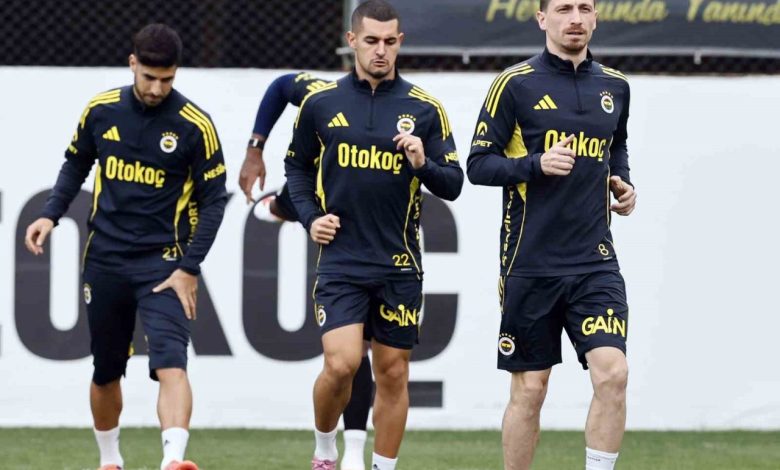 Fenerbahçe, Çaykur Rizespor maçı hazırlıklarına devam etti 1 fenerbahce caykur rizespor maci hazirliklarina devam etti c02da8f25898 |