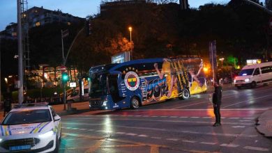 fenerbahce stada geldi efdf7ebd1806 |