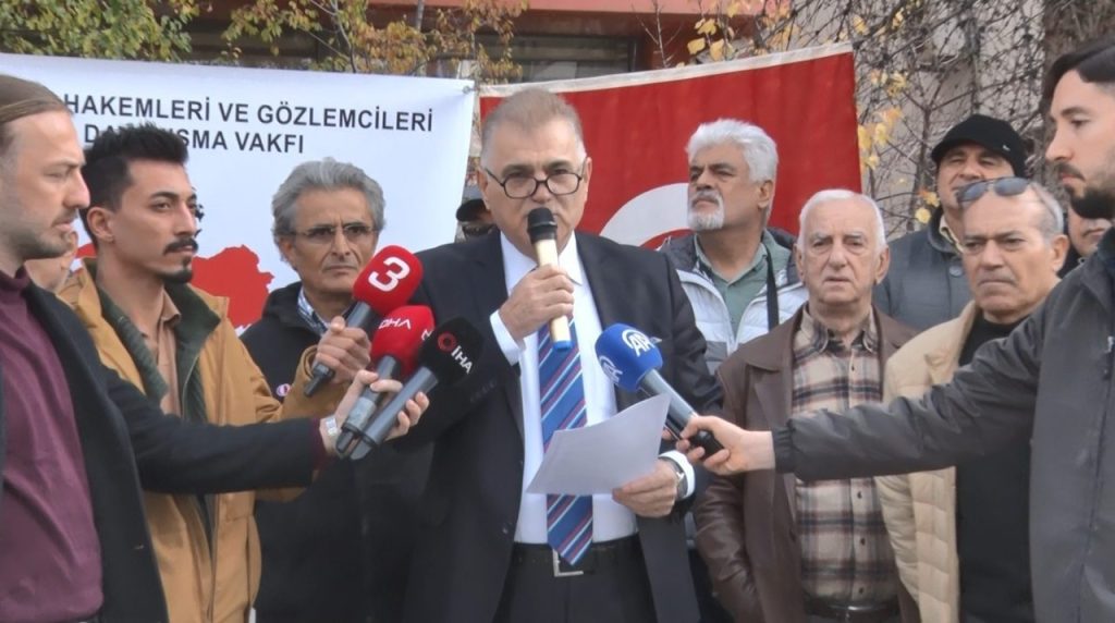 futbol hakemleri dayanisma vakfindan bahis ve sike sorusturmasina tepki 7e8e53cb5ee5 |