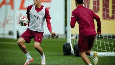 galatasaray fenerbahce derbisi hazirliklarina basladi 82bf59ebe020 |