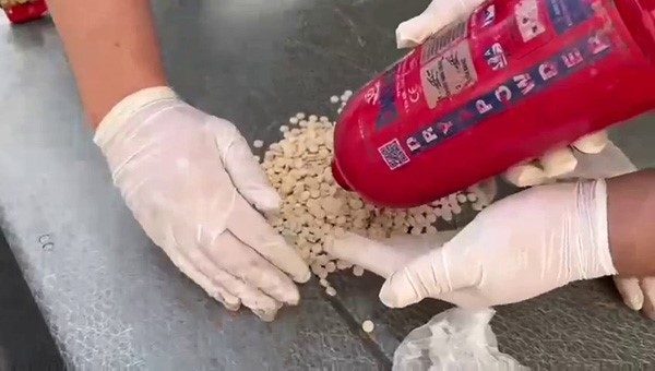 Gemlik’te uyuşturucu operasyonu: 2 zanlı adliyeye sevk edildi 1 gemlikte uyusturucu operasyonu 2 zanli adliyeye sevk edildi fd22d8e1ca7a |