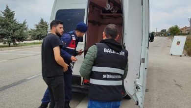 Gönen’de şap hastalığına karşı denetimler arttı 6 gonende sap hastaligina karsi denetimler artti 1cc7448a0c78 |