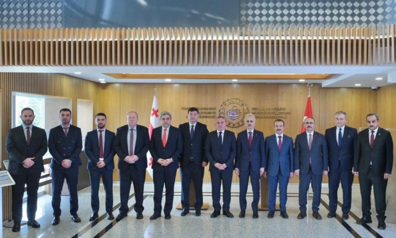 Gürcistan Altyapı Bakanı Sokhadze’den, Bakan Uraloğlu’na başsağlığı 1 gurcistan altyapi bakani sokhadzeden bakan uralogluna bassagligi 661ed30e3a3f |