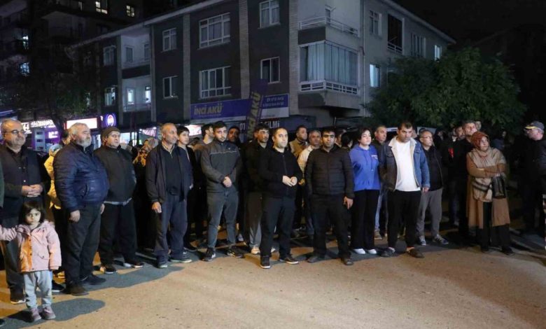 Gürcistan’daki uçak kazasında şehit olan askerlerin naaşları Ankara Adli Tıp Kurumu’na getirildi 1 gurcistandaki ucak kazasinda sehit olan askerlerin naaslari ankara adli tip kurumuna getirildi 924af200af6b |