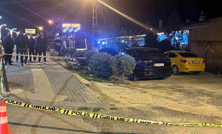 İki kişi arasında çıkan tartışma silahlı saldırıya dönüştü 1 iki kisi arasinda cikan tartisma silahli saldiriya donustu b464c4a15cb3 |