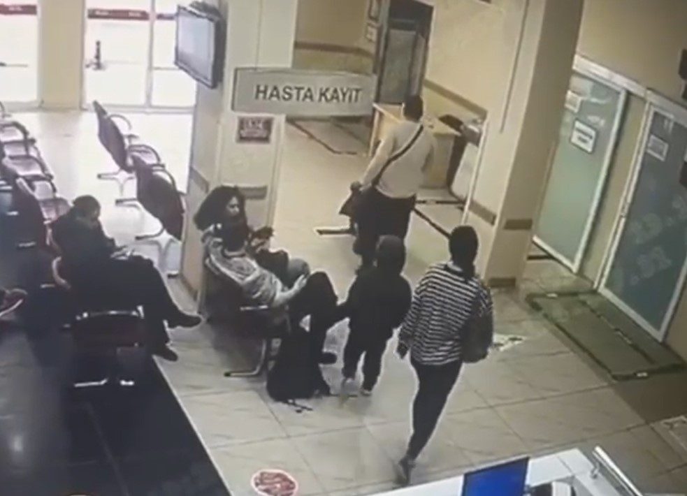 istanbulda gidadan zehirlenen ailenin hastanedeki goruntuleri ortaya cikti 7e7916be1649 |