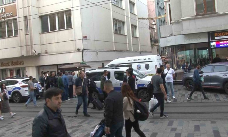 istiklal caddesinde silahli kavga 2 yarali 7b1a71b18b74 |